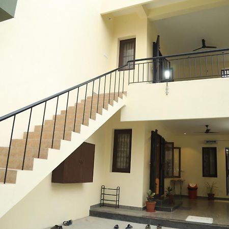 Unga Veedu Pay And Stay Tiruvannamalai Luaran gambar